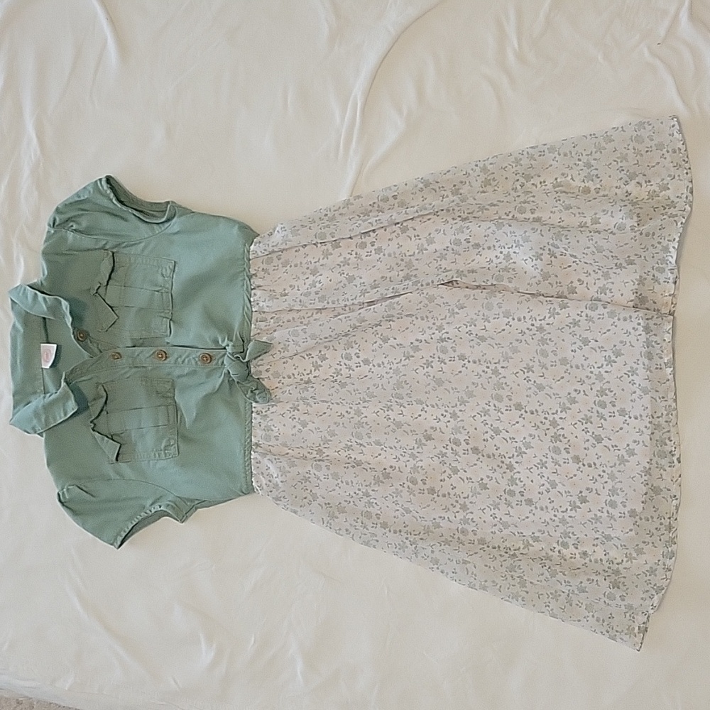 Girls floral dress